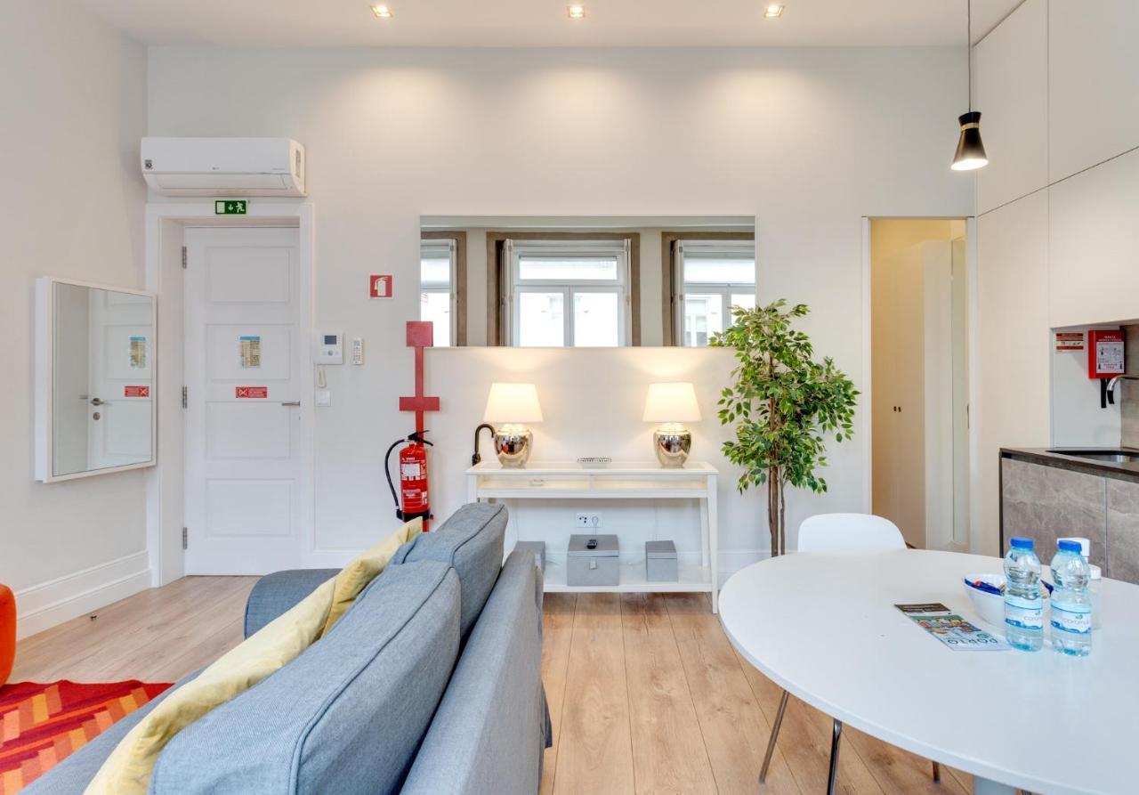 Tiara Downtown Apartments By Da'Home Porto Eksteriør bilde